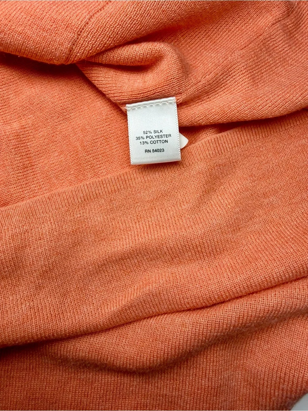 Banana Republic Silk‎ Blend V‑Neck Boyfriend Cardigan – Orange – Size L